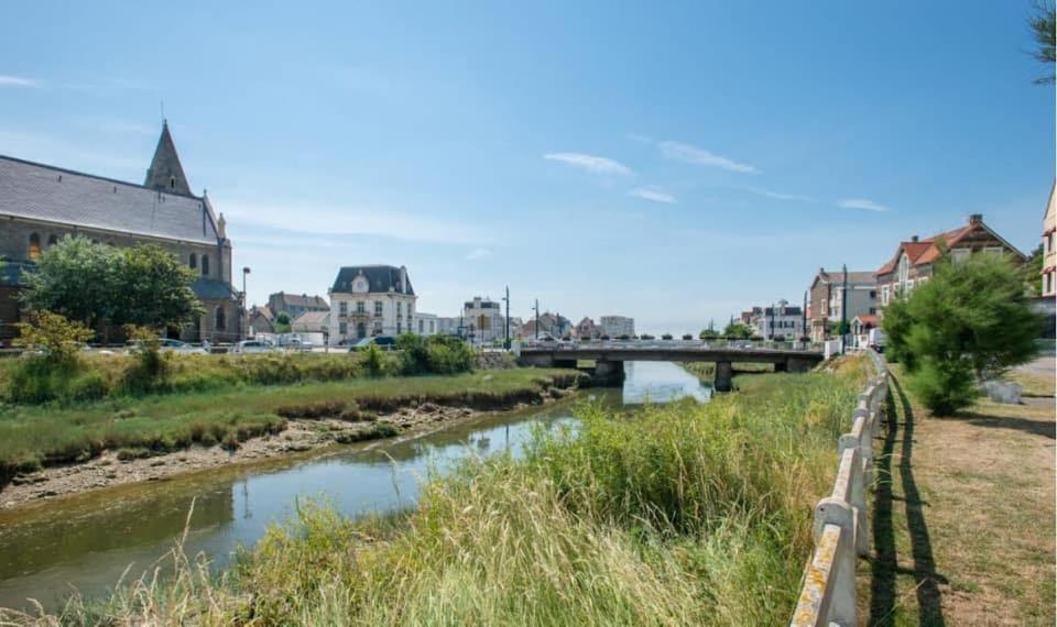 Pied A Terre Wimereux A 2 Pas De La Plage Et Du Centre Buitenkant foto